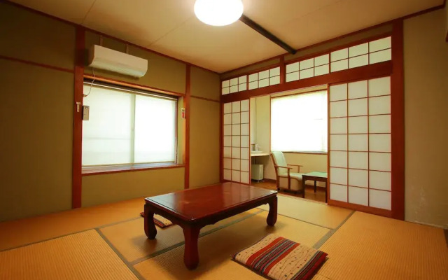 Family Ryokan Kawakyu with Showa Retro, Private Hot Spring