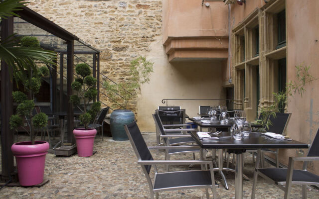 MiHotel La Tour Rose