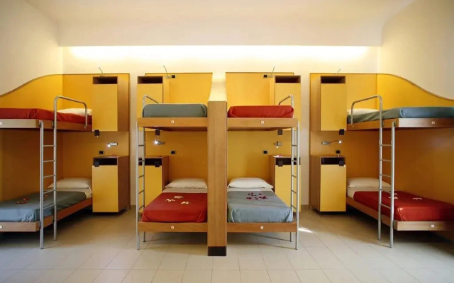 Sevenhostel