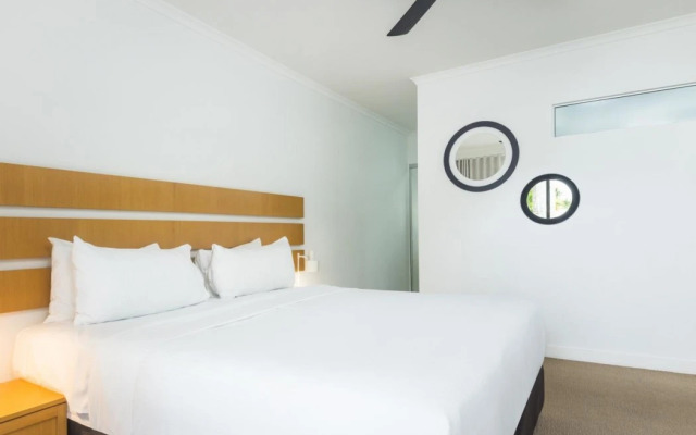 Oaks Cairns Hotel