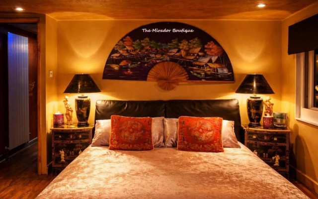Oriental Suite