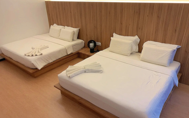 Lot 33 Boutique Hotel