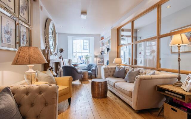 The Old Quay House Hotel