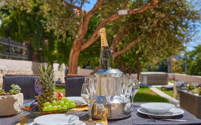 Holiday Home Festina Lente