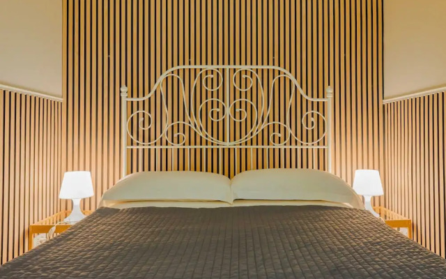 Un Attimo a Roma B&B