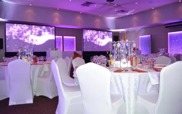 President Hotel & Conference Venue