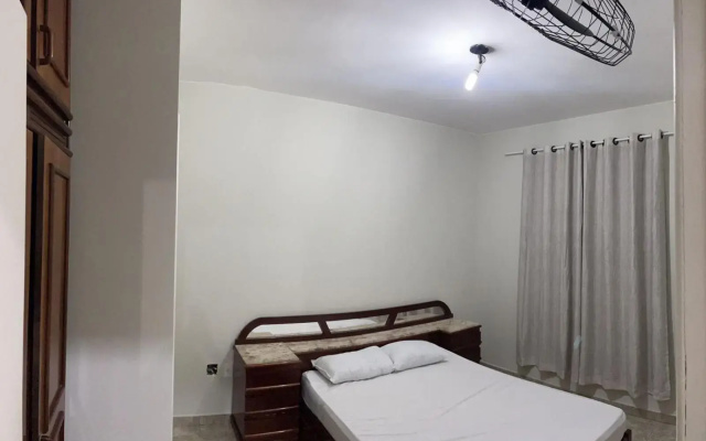Apartamento a 200m da Praia do Morro com Wifi