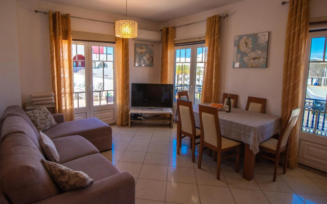 Charm Apartment T2 All With Big Terrace Albufeira