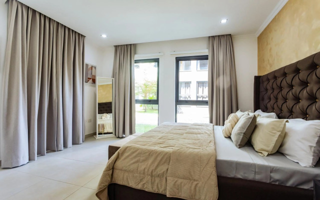 Spectacular Deluxe Double Room Available