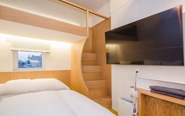 Blo By Blo Hotel