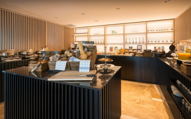 Shanghai Hotel Holland