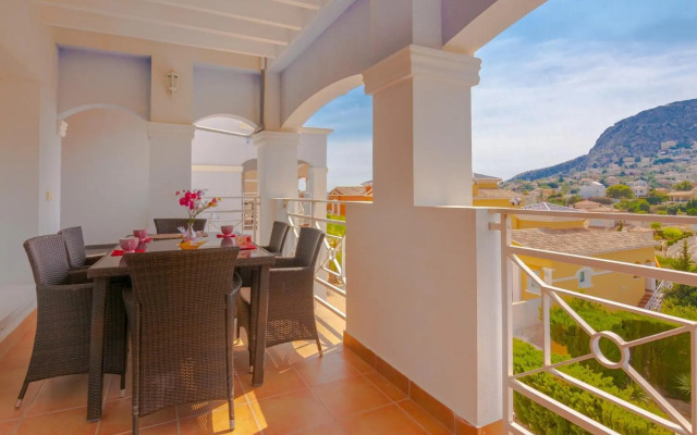 Villas Guzman-Grinev