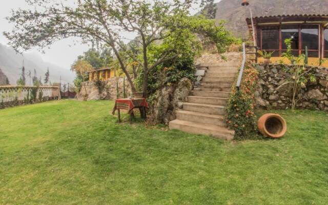 Secret Valley House