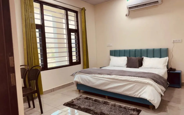 Goroomgo Bhanu Palace Rudraprayag