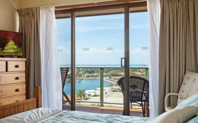 Panoramic Townhouses by Lisa