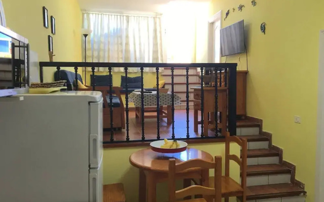 2 Bd Apartment With Stunning View