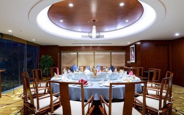 Longyan Valley Fliport Resort