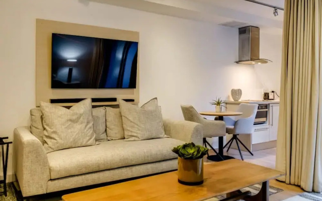 Find Your Bliss at Blue Ocean Studio