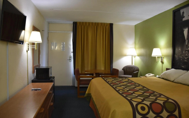 Super 8 By Wyndham Tifton