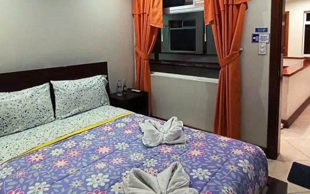 Nice Hostal El Quinche
