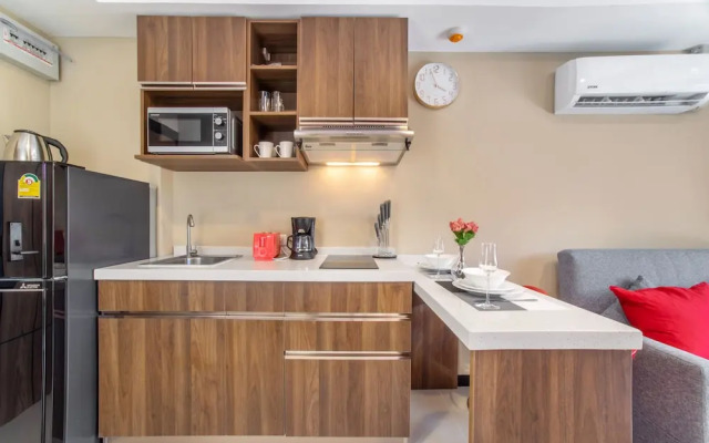 Naiharn Sea Apartment
