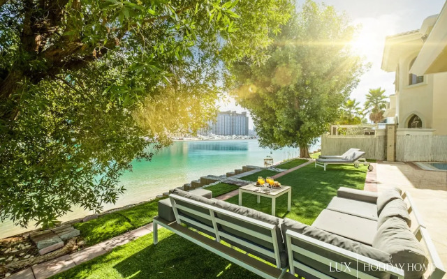 LUX Holiday Home - Frond P 1