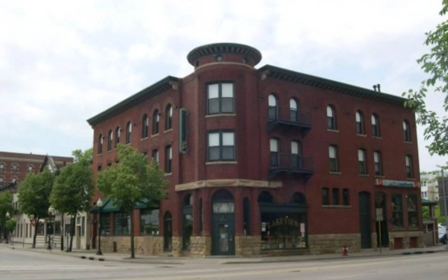 Hotel Ruby Marie