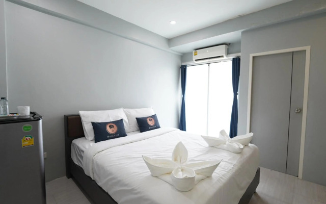 RoomQuest Bangkok Don Mueang Airport 1