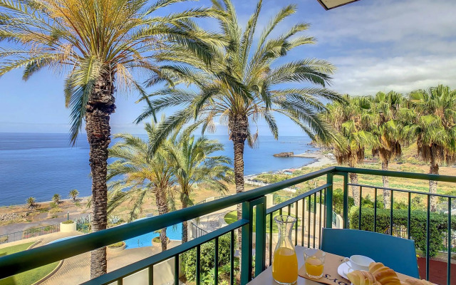 Vila Formosa Top View by MHM