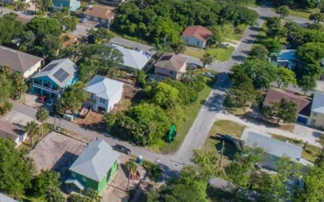 Another Endless Summer on B Street