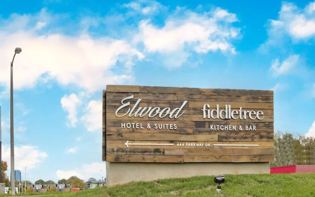 Elwood Hotel & Suites