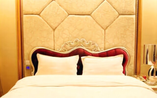 Seine River Spring Hotel