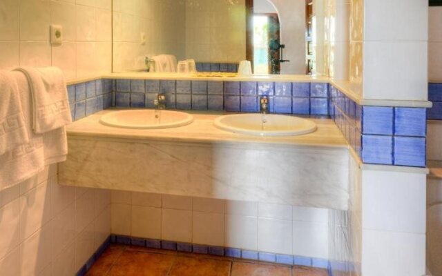Apartamentos El Roqueo