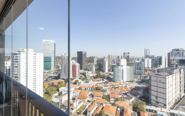 Expand Pinheiros