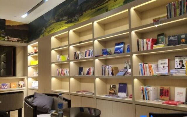 Hanzhong Atour Hotel