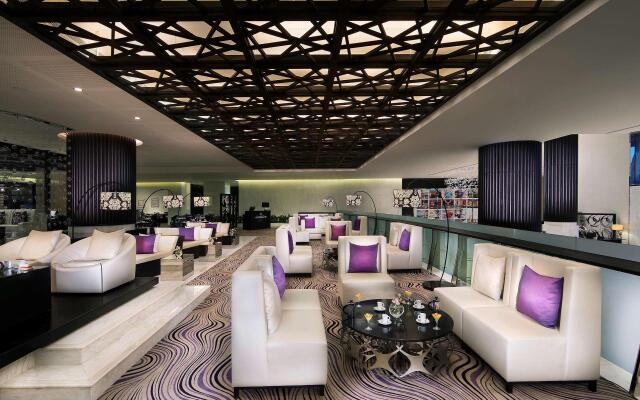 Sofitel Abu Dhabi Corniche Hotel