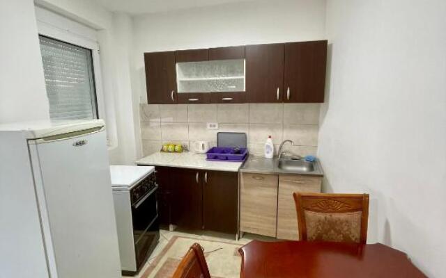 Apartments Hott