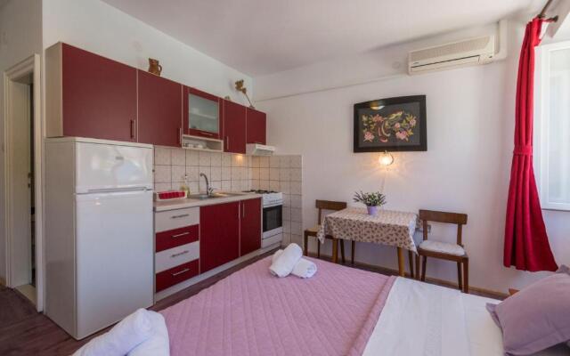 Apartment Riva 5