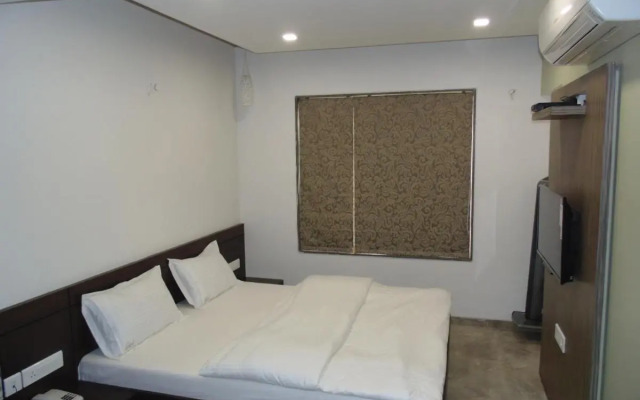 OYO 700 Hotel Kabir