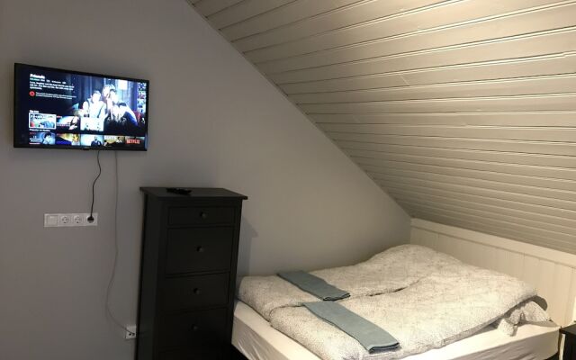 Lava Guesthouse
