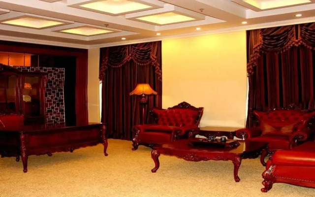 Zhongchang Building (Changchun Railway Station)