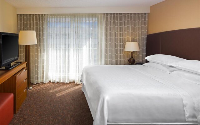 Four Points by Sheraton Suites Tampa Airport Westshore