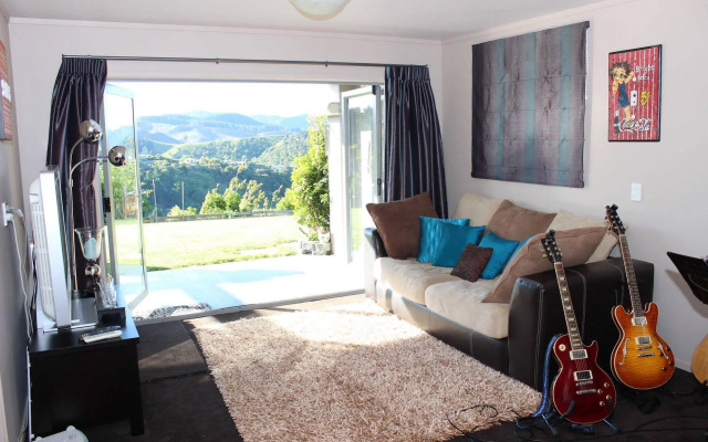 Stunning Views Bed and Breakfast