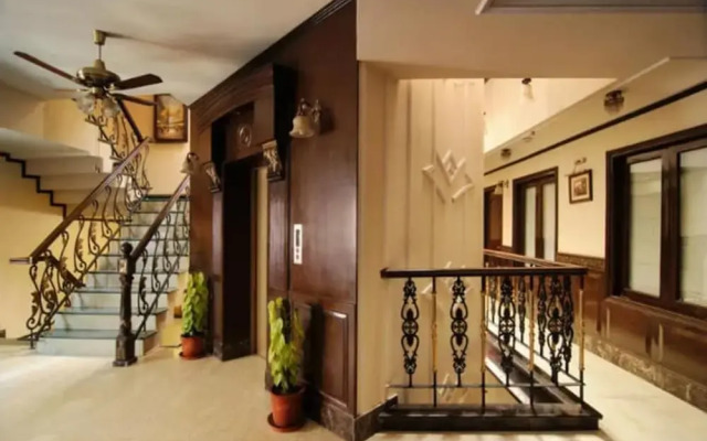 Greenleaf Apartment And Suites, Kalkaji