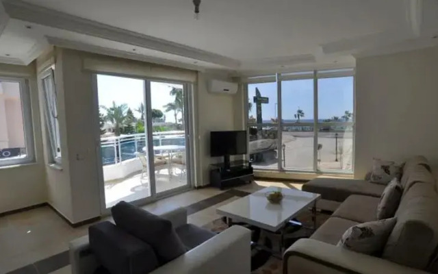 Konak Sea View Apartment