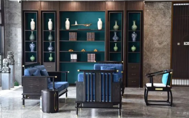 Xiajiang Yulushan International Hotel