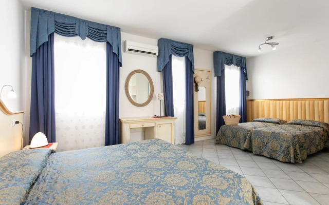 Hotel Elpiro
