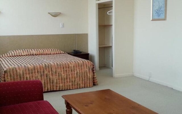 Riddiford Hotel