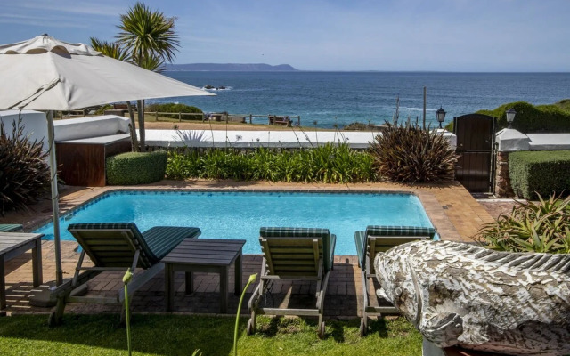 La Fontaine Guest House