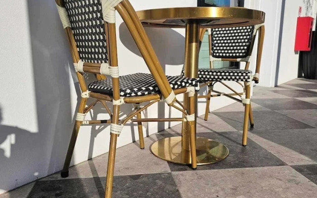 St Hugh Hotel Wagga Wagga